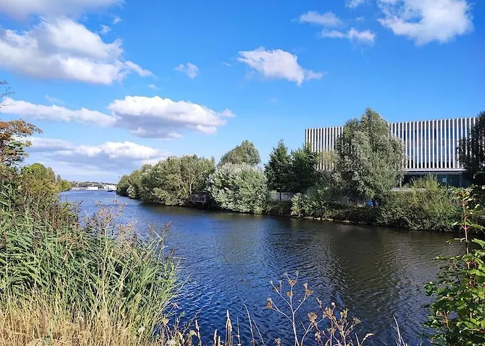 Caen Au Fil De L'Eau