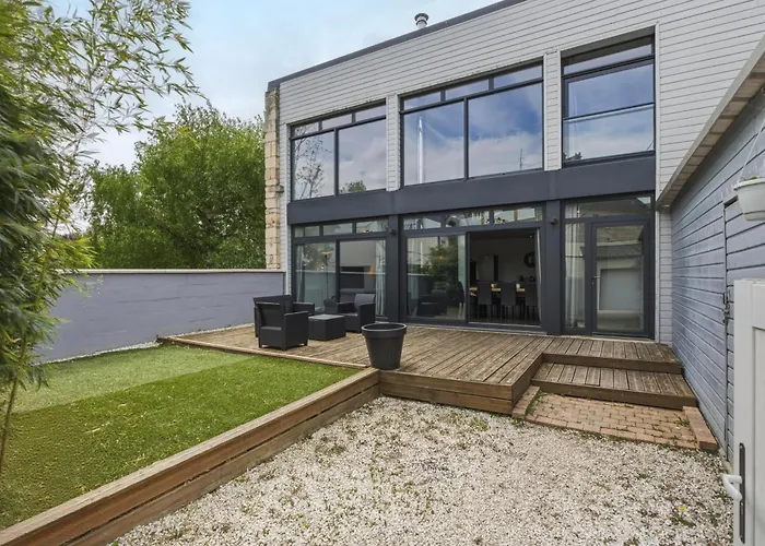 Loft Design - Terrasse - Centre Ville - Baby Foot